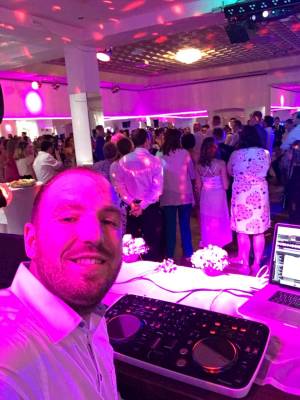 DJ für Hochzeit DJ für Hochzeit -